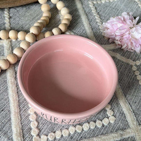 ❌SOLD❌ 🎄2/$30🎄 ⭐️HOST PICK x2 !⭐️ RAE DUNN Purrfect Cat food bowl dish - 4” - Picture 3 of 5